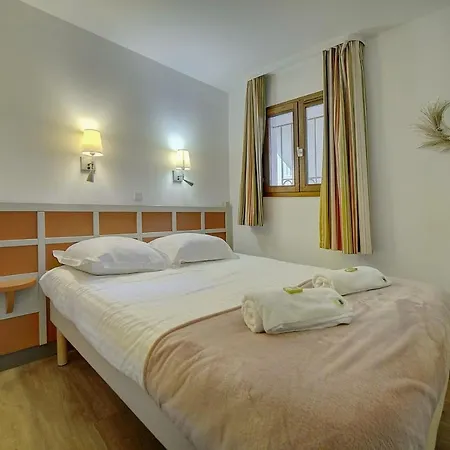 Immogroom - 3 Renovated - Pool - Terrace - Garden - Parking Apartment